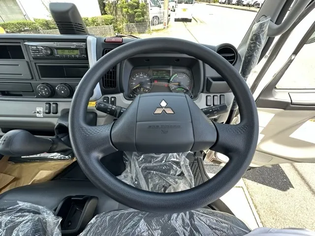 キャンター(三菱)３ｔ ローダースライドダンプレンタ登録済未使用車 19