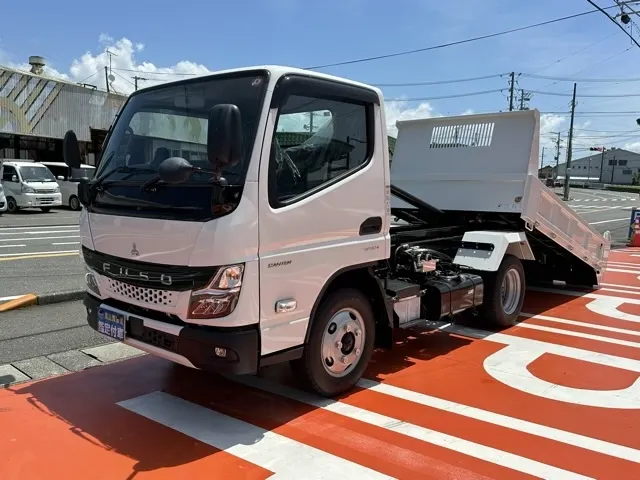 キャンター(三菱)３ｔ ローダースライドダンプレンタ登録済未使用車 2