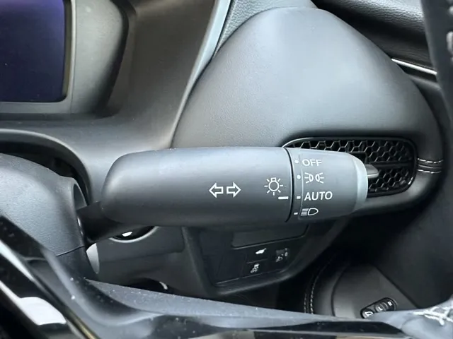 ZR-V(ホンダ)X登録済未使用車 17