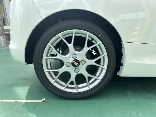 コペン(ダイハツ)20thアニバーサリーED 5MT届出済未使用車 6