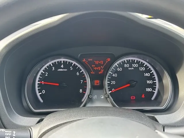 ノート(ニッサン)Ｘ中古車 18