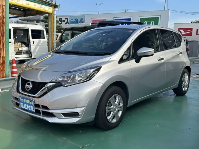 ノート(ニッサン)Ｘ中古車 1