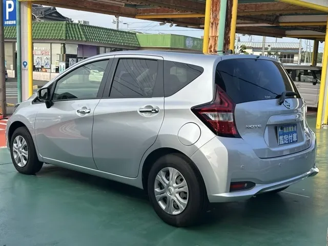 ノート(ニッサン)Ｘ中古車 2