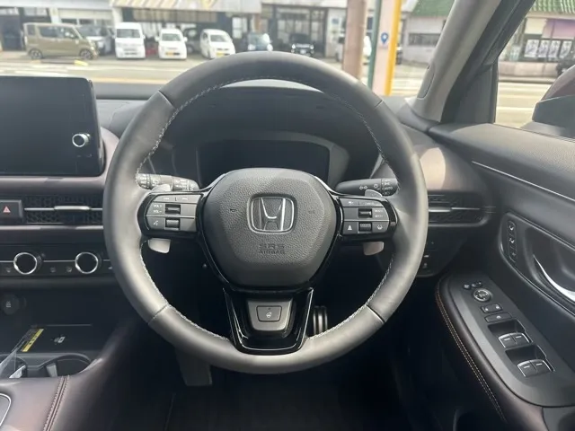 ZR-V(ホンダ)e：HEV Zディーラ-試乗車 7
