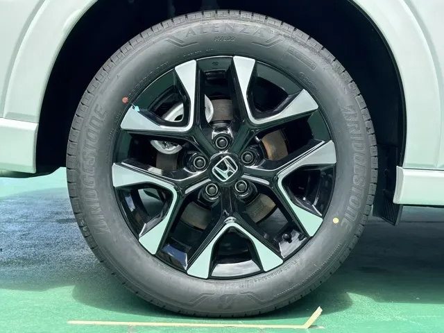 ZR-V(ホンダ)Z BSI 後退出庫サポートレス登録済未使用車 11