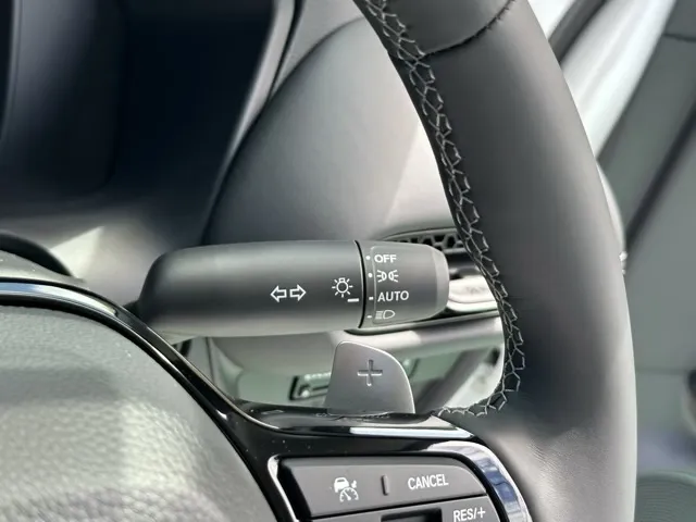 ZR-V(ホンダ)Z BSI 後退出庫サポートレス登録済未使用車 16
