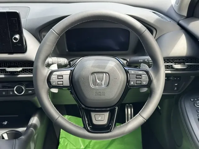 ZR-V(ホンダ)Z BSI 後退出庫サポートレス登録済未使用車 7
