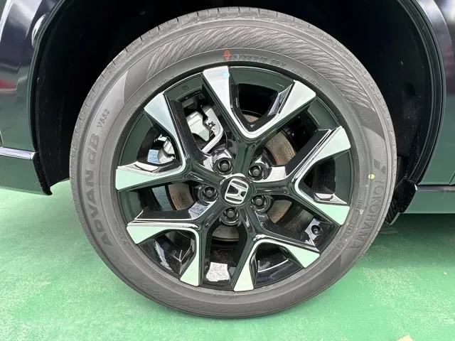 ZR-V(ホンダ)Z BSI 後退出庫サポートレス登録済未使用車 13