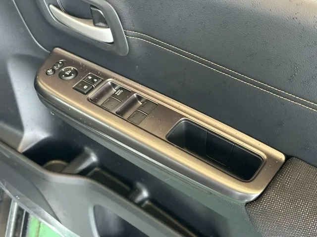 フリード(ホンダ)クロスター登録済未使用車 12