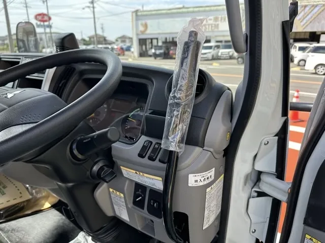 キャンター(三菱)全低床キョウカダンプ ２ｔ コボレーンレンタ登録済未使用車 14