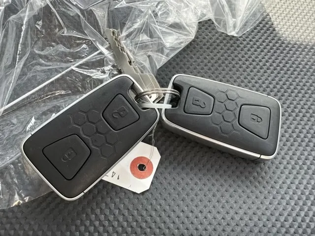 キャンター(三菱)全低床キョウカダンプ ２ｔ コボレーンレンタ登録済未使用車 16
