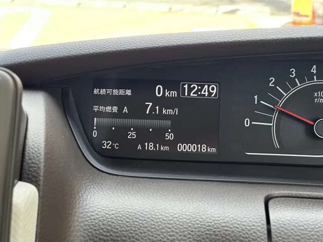 N-BOX(ホンダ)Ｌ届出済未使用車 25