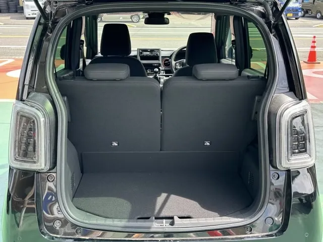 N-ONE(ホンダ)ＲＳ ６ＭＴ届出済未使用車 8