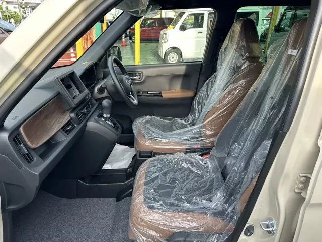N-ONE(ホンダ)オリジナル スタイルプラスアーバン届出済未使用車 3