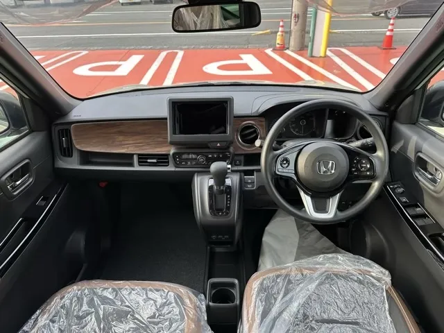 N-ONE オリジナル スタイルプラスアーバン ホンダ 届出済未使用