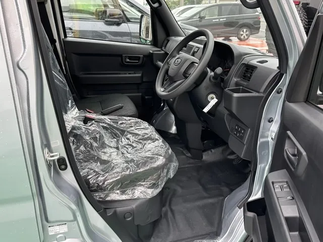 ハイゼット(ダイハツ)デラックス AT届出済未使用車 14