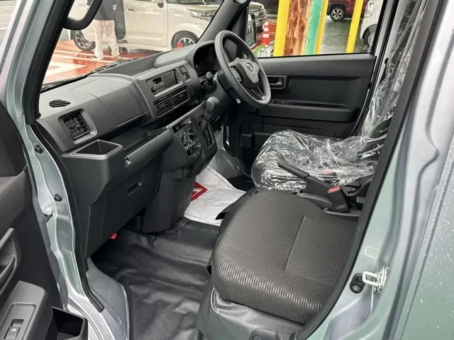 ハイゼット(ダイハツ)デラックス AT届出済未使用車 3