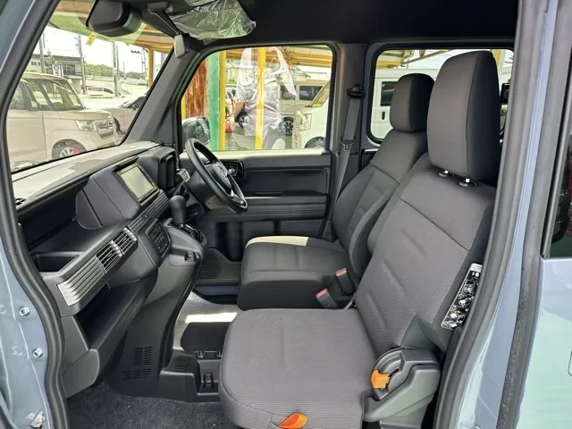 N-VAN(ホンダ)プラススタイルFUN ATディーラ-試乗車 3