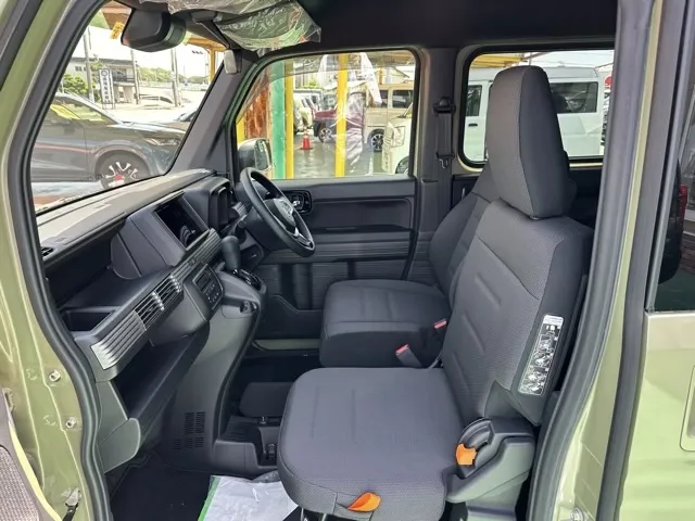 N-VAN(ホンダ)プラススタイルFUN ４ＷＤ AT中古車 3