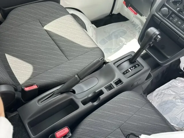 キャリートラック(スズキ)スーパーキャリイX 4WD ATディーラ-試乗車 13