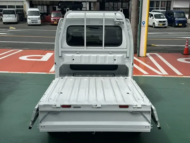 キャリートラック(スズキ)スーパーキャリイX 4WD ATディーラ-試乗車 6