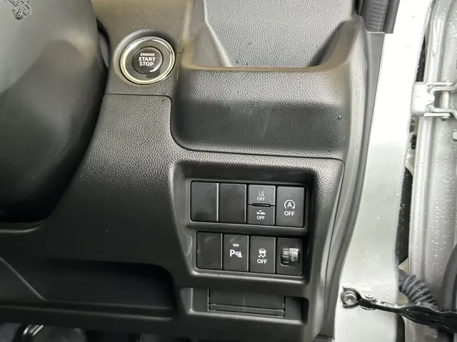 ワゴンR(スズキ)ハイブリッド　ＦXセーフティパッケージ装着車ディーラ-試乗車 18