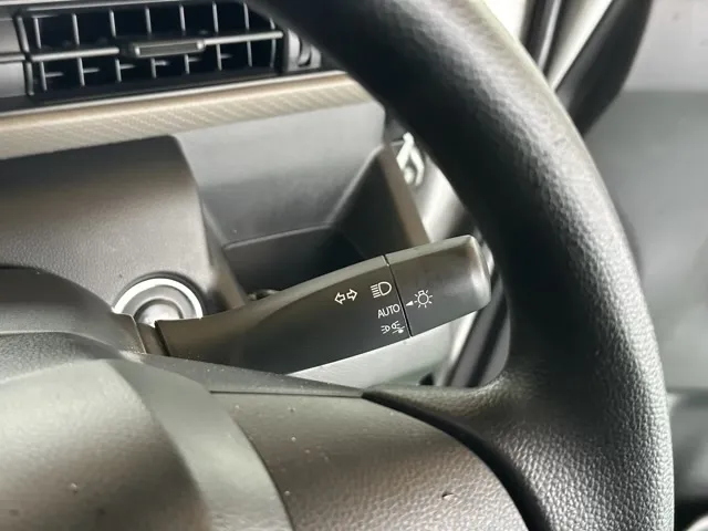ワゴンR(スズキ)ハイブリッド　ＦXセーフティパッケージ装着車ディーラ-試乗車 19