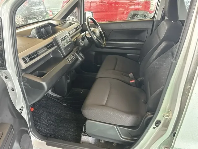 ワゴンR(スズキ)ハイブリッド　ＦXセーフティパッケージ装着車ディーラ-試乗車 5