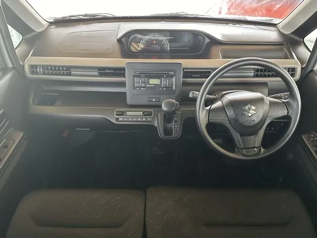 ワゴンR(スズキ)ハイブリッド　ＦXセーフティパッケージ装着車ディーラ-試乗車 8