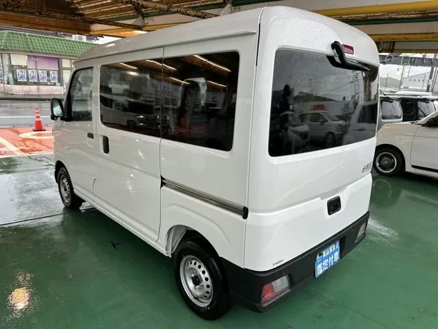 ハイゼット(ダイハツ)デラックス 4WD AT届出済未使用車 2