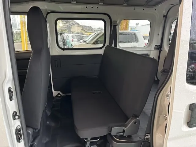 ハイゼット(ダイハツ)デラックス 4WD AT届出済未使用車 4