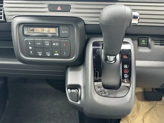 N-VAN(ホンダ)プラススタイルFUN AT届出済未使用車 16