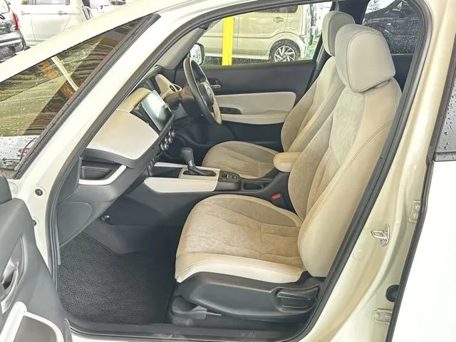フィット(ホンダ)e：HEV ホーム中古車 3