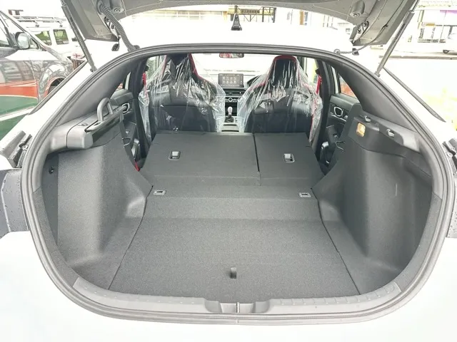 シビック(ホンダ)タイプR登録済未使用車 9