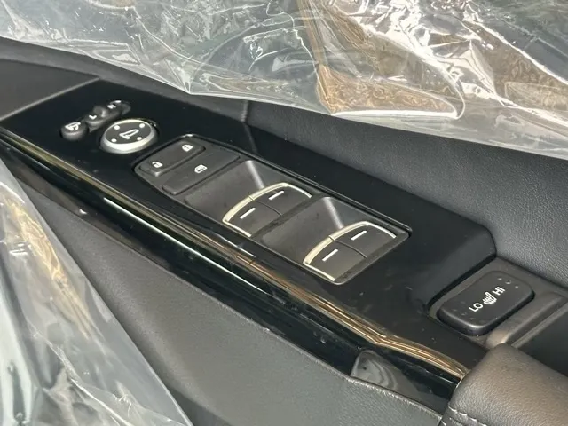 オデッセイ(ホンダ)e：HEV アブソルート EXブラックエディション登録済未使用車 19