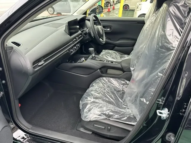 ZR-V(ホンダ)Z BSI 後退出庫サポートレス登録済未使用車 3