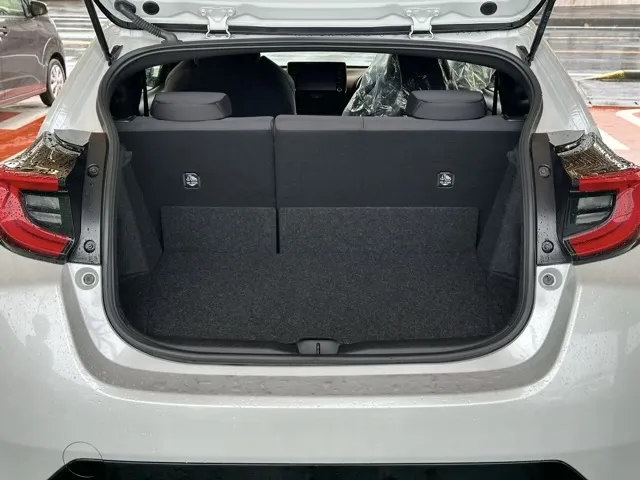 GRヤリス(トヨタ)RS ATディーラ-試乗車 6