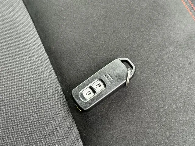 N-ONE(ホンダ)ＲＳ ６ＭＴ届出済未使用車 15