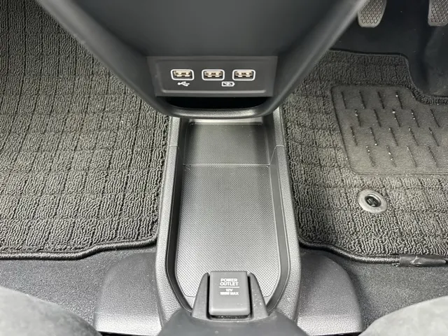 N-ONE(ホンダ)ＲＳ ６ＭＴディーラ-試乗車 15