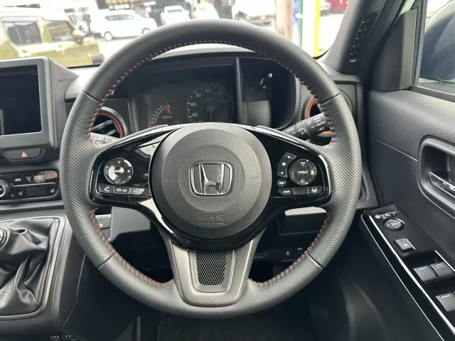 N-ONE(ホンダ)ＲＳ ６ＭＴディーラ-試乗車 6