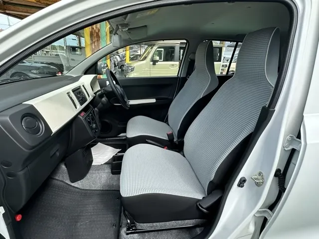 アルト(スズキ)F 5AGS中古車 3