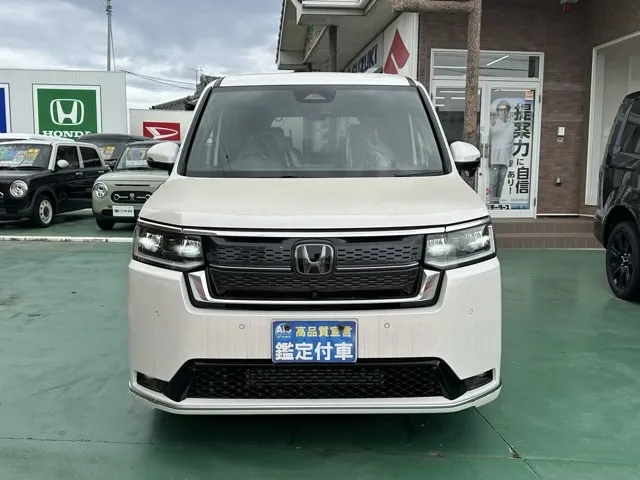 ステップワゴン(ホンダ)スパーダ プレミアムライン 7人登録済未使用車 29