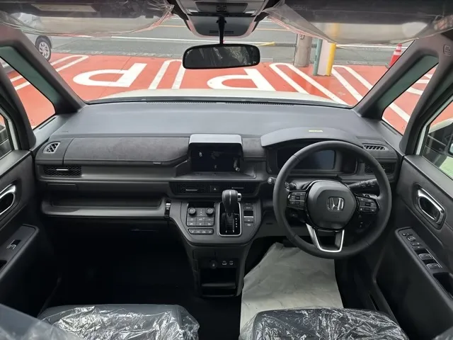ステップワゴン(ホンダ)スパーダ プレミアムライン 7人登録済未使用車 6
