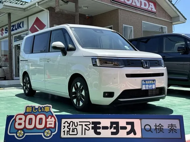 ステップワゴン(ホンダ)e・HEVエアー 8人登録済未使用車 0