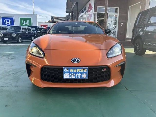 GR86(トヨタ)RZ 10thアニバーサリーLTD 6MTディーラ-試乗車 27