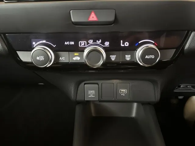 フィット(ホンダ)HOME（ホーム）中古車 16