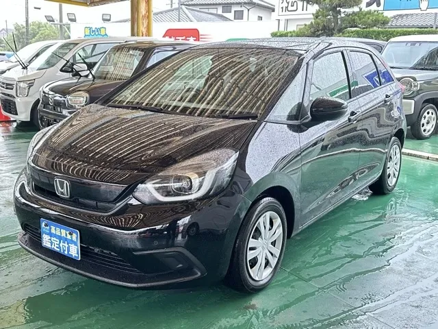 フィット(ホンダ)HOME（ホーム）中古車 1