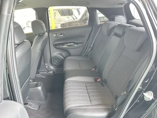 フィット(ホンダ)HOME（ホーム）中古車 4