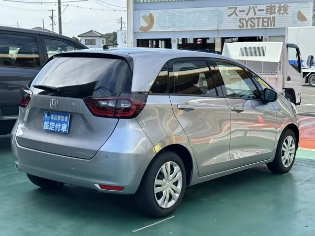 フィット(ホンダ)ベーシックディーラ-試乗車 10