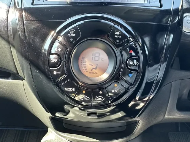 ノート(ニッサン)eパワーX中古車 17